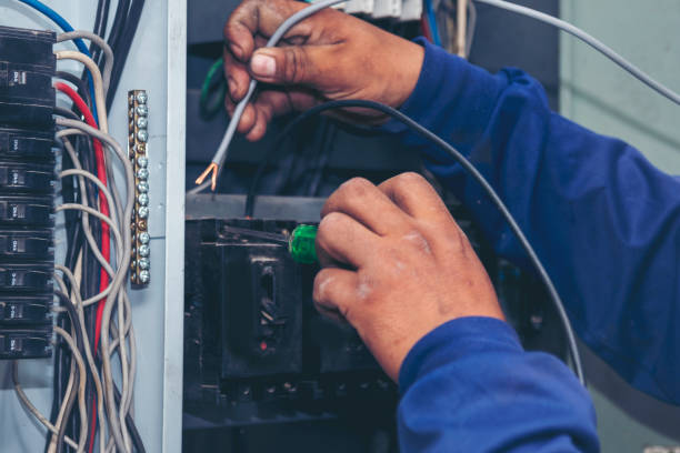 Best Emergency Electrical Repair  in Cross City, FL